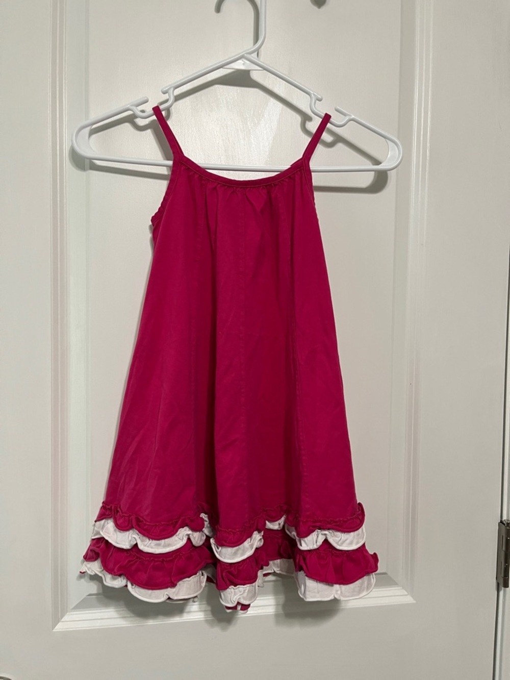 Hanna Andersson Hot Pink Sundress with White Trim and Rose Sz 5 - Picture 3 of 8